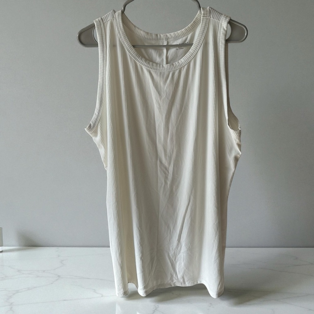 Lane Bryant Sleeveless crew neck cream ribbed tank 26/28 Long NWOT - Picture 3 of 7